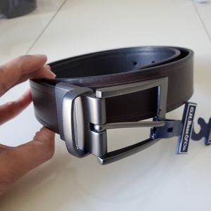 NWT G.H. Bass & Co. Reversible Black/Brown Belt, Size 32